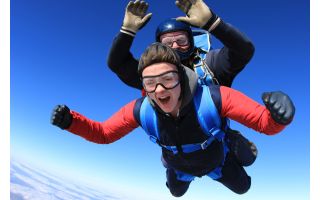 Sleep Pod sky dive 2021